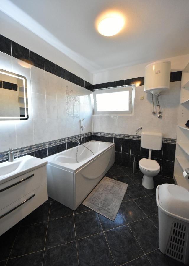 Family Apartment Sara Zadar Luaran gambar